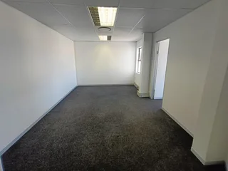 290m²  Office Space To Rent at Skyscape Terraces in Bellville