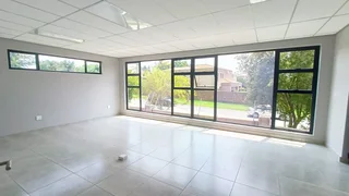 670 SQUARE METER OFFICE SPACE TO LET | SILVER LAKES | PRETORIA