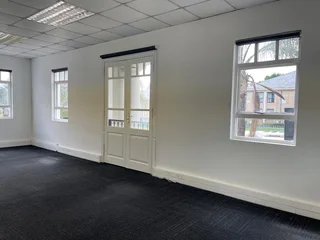 Stunning Office Space to Let in Tuscan Office Park, Noordwyk, Midrand