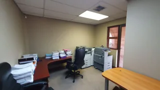 32SQM OFFICE SPACE TO LET WITHIN ILL VILAGIO LOCATED IN PERSEQUOR