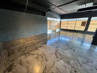 BUILDING EDWARD 3 - RETAIL TO RENT - TYGER VALLEY - 187m²