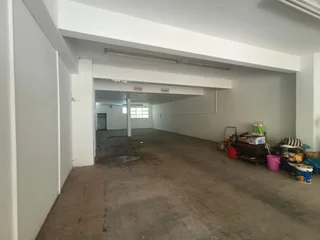 MIDDESTAD BUILDING | RETAIL/OFFICE SPACE TO LET IN PAROW | 203m²