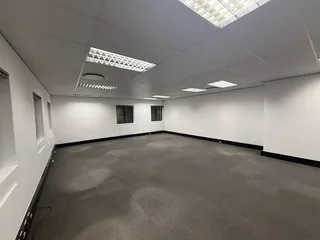 Prime Office Space to Let in Clearwater Office Park, Strubensvallei, Roodepoort
