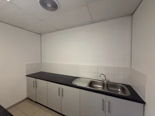 Prime Office Space to Let in Clearwater Office Park, Strubensvallei, Roodepoort