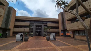 CENTURION OFFICE PARK | EMBANKMENT ROAD | CENTURION CENTRAL | CENTURION