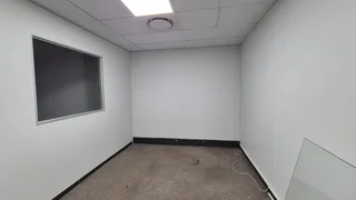 LOUGARDIA OFFICE BUILDING | EMBANKMENT ROAD | CENTURION CENTRAL