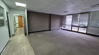 LOUGARDIA OFFICE BUILDING | EMBANKMENT ROAD | CENTURION CENTRAL