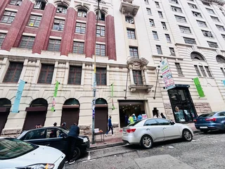 Salon Space to Let – Prime Location on Albertina Sisulu Road, Johannesburg