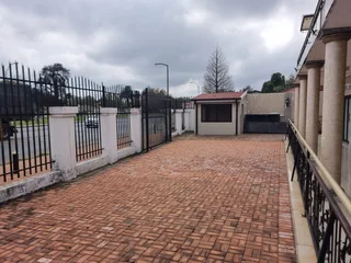 Prime Commercial Centre for Sale in Benoni – Zahra Square