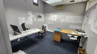 SONEIKE SHOPPING CENTRE | OFFICE TO LET | CORNER AMANDEL AND BOTTELARY ROAD, BRACKENFELL | 71m²