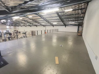 NORTHUMBERLAND STREET | BUILDING TO LET IN OAKDALE | 900m²