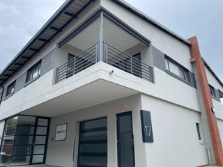 Modern Duplex Office Unit to Let - 88 Richards Drive, Halfway House, Midrand