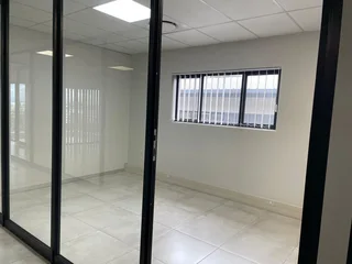 Modern Duplex Office Unit to Let - 88 Richards Drive, Halfway House, Midrand