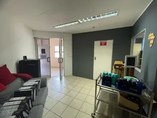 Sectional Title Office Unit to Let – Appian Place, Ferndale, Randburg
