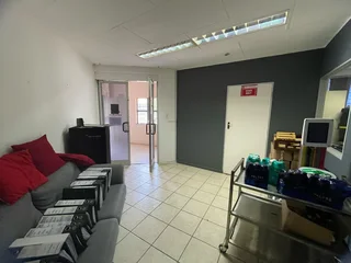 Sectional Title Office Unit to Let – Appian Place, Ferndale, Randburg
