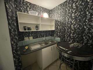 Sectional Title Office Unit to Let – Appian Place, Ferndale, Randburg