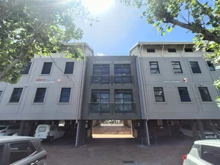 Fairway Close | Office Space To Let In Parow | 118m²