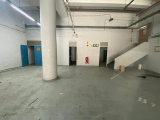 BLOEM STREET | SHOWROOM/RETAIL SPACE AVAILABLE FOR RENT | CAPE TOWN CBD | 1754m²