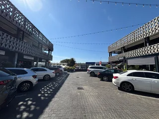 Prime Retail Space to Let - The Woods Shopping Centre, Craighall