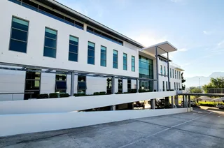 Cecilia Square | Office To Rent | Paarl | 201m²