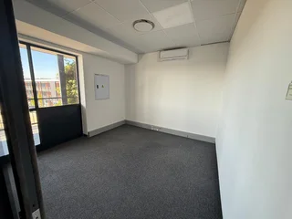 PASSERINA ROAD | OFFICE SPACE TO LET IN SANDOWN | 188m²