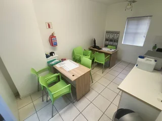 LETCHWORTH MEWS | OFFICE SPACE TO LET IN EDGEMEAD | 85m²