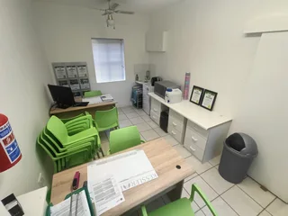 LETCHWORTH MEWS | OFFICE SPACE TO LET IN EDGEMEAD | 85m²