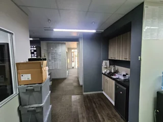 FAIRWAY SQUARE | OFFICE SPACE TO RENT | PAROW | 160m²