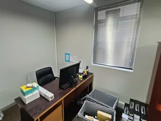 FAIRWAY SQUARE | OFFICE SPACE TO RENT | PAROW | 160m²