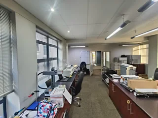 FAIRWAY SQUARE | OFFICE SPACE TO RENT | PAROW | 160m²