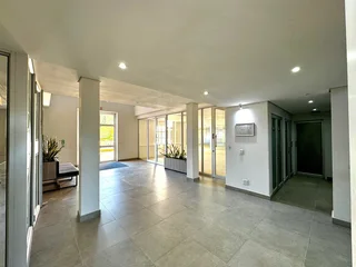 Prime First Floor Office Space to Let - Hamptons Office Park, Bryanston