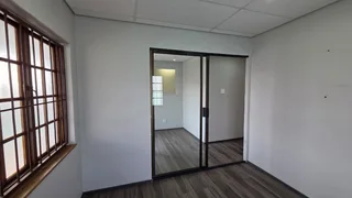 Modern Office space to let in Highveld close to Gautrain station