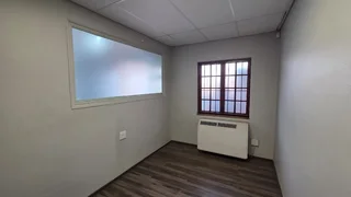 Modern Office space to let in Highveld close to Gautrain station