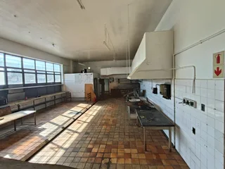 VOORTREKKER ROAD | BUILDING FOR RENT | PAROW | 350m²