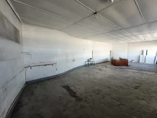 VOORTREKKER ROAD | BUILDING FOR RENT | PAROW | 350m²