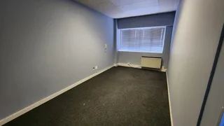 MAIN ROAD | OFFICE TO RENT | PAARL | 55m²