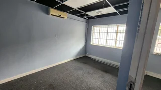 MAIN ROAD | OFFICE TO RENT | PAARL | 55m²