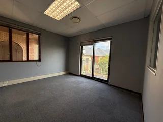 Stunning Office Space for Sale in Wild Fig Office Park, Honeydew, Roodepoort