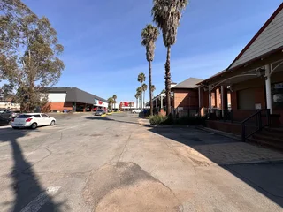 Prime Retail Space to Let - Alberton Lifestyle Centre, New Redruth, Alberton