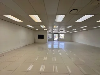 Prime Retail Space to Let - Alberton Lifestyle Centre, New Redruth, Alberton