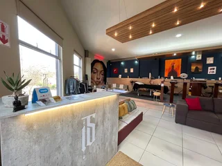 Modern Retail Space to Let in 1 Kloof Mall Lifestyle Centre, Bedfordview