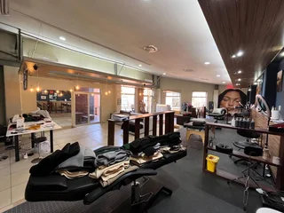 Modern Retail Space to Let in 1 Kloof Mall Lifestyle Centre, Bedfordview