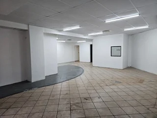 STRAND STREET | RETAIL SPACE FOR RENT | CAPE TOWN CBD | 128.5m²