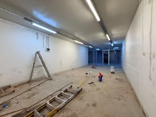 Prime Retail Space to Let - Devon Valley Shopping Centre, Roodepoort