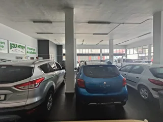 TOWNSEND ESTATE | CAR SHOWROOM TO RENT | GOODWOOD | 450m²