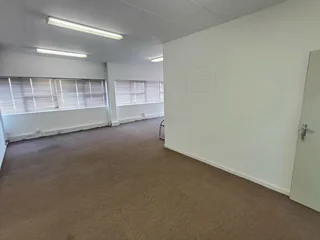 TOWNSEND ESTATE | OFFICE SPACE AVAILABLE | GOODWOOD | 75m²