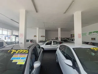 TOWNSEND ESTATE | CAR SHOWROOM TO RENT | GOODWOOD | 450m²