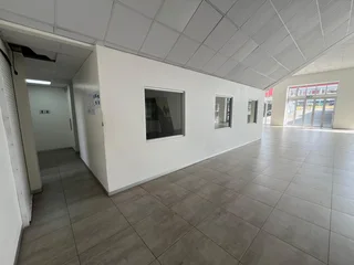 Prime Car Dealership to Let at 208 Bram Fischer Drive, Kensington B, Randburg