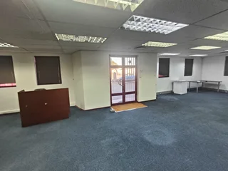 VASCO ESTATE | SECURE OFFICE SPACE AVAILABLE TO LET IN GOODWOOD | 130m²