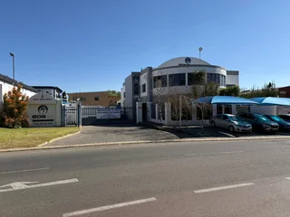 Free standing property for sale in Ormonde